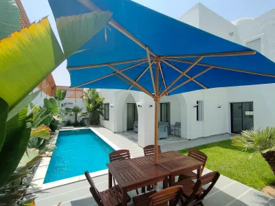 Photo 75 de Belle maison avec belle piscine/très proche de la mer