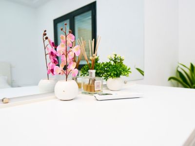 Photo 11 de Bord de mer 1BR à Hammamet | Moderne • Balcon • Climatisation