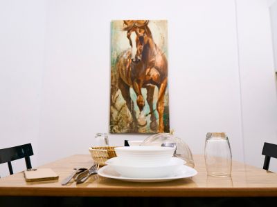 Photo 5 de Bord de mer 1BR à Hammamet | Moderne • Balcon • Climatisation