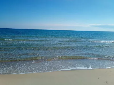 Photo 15 de f3 s+2 à 2 mn de la plage 4 lits 5voyageur climati