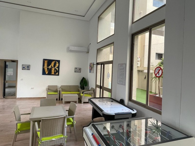 S+1 moderne – piscine et proche plage - Photo 13