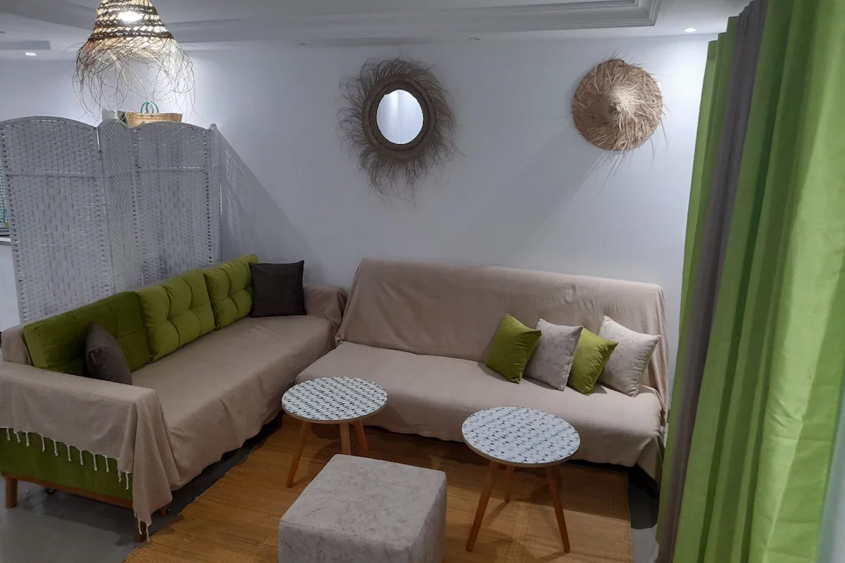 Studio agréable et confortable - Photo principale