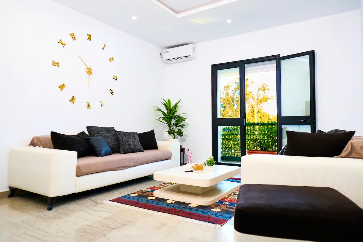 Bord de mer 1BR à Hammamet | Moderne • Balcon • Climatisation - Photo principale