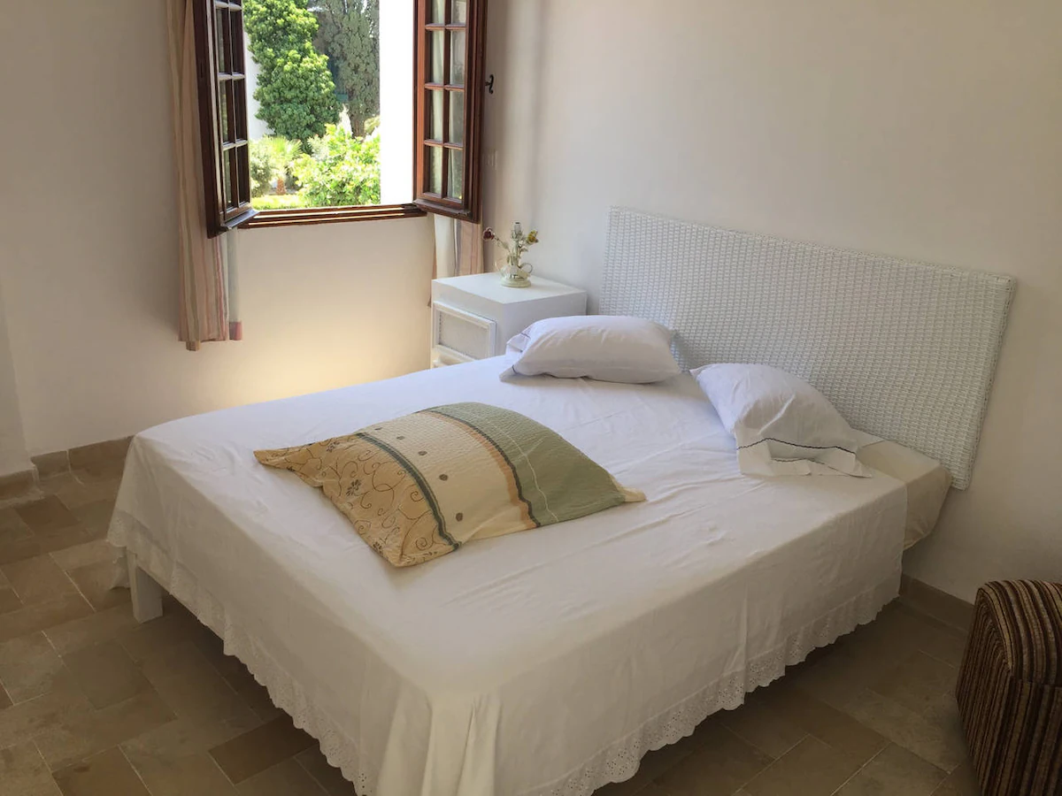 f3 s+2 à 2 mn de la plage 5 lits 6 voyageur 3 clim