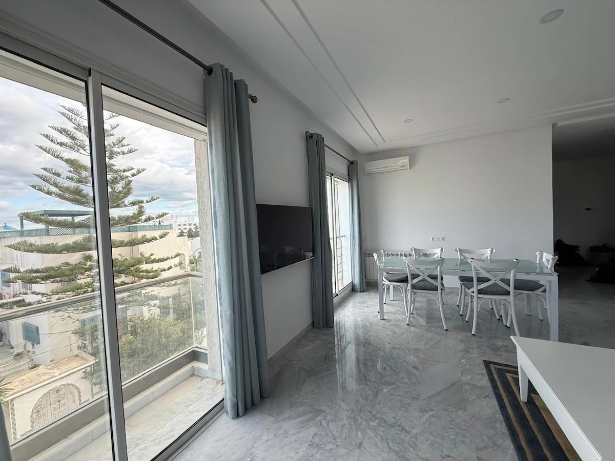 Oasis en Face du Radisson Blu-Vue Mer Imprenable!