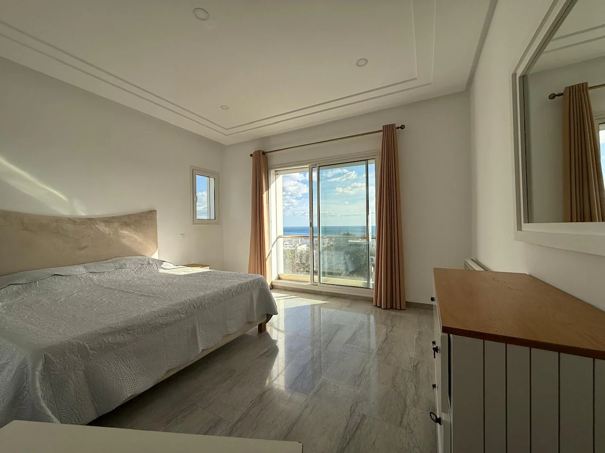 Oasis en Face du Radisson Blu-Vue Mer Imprenable!