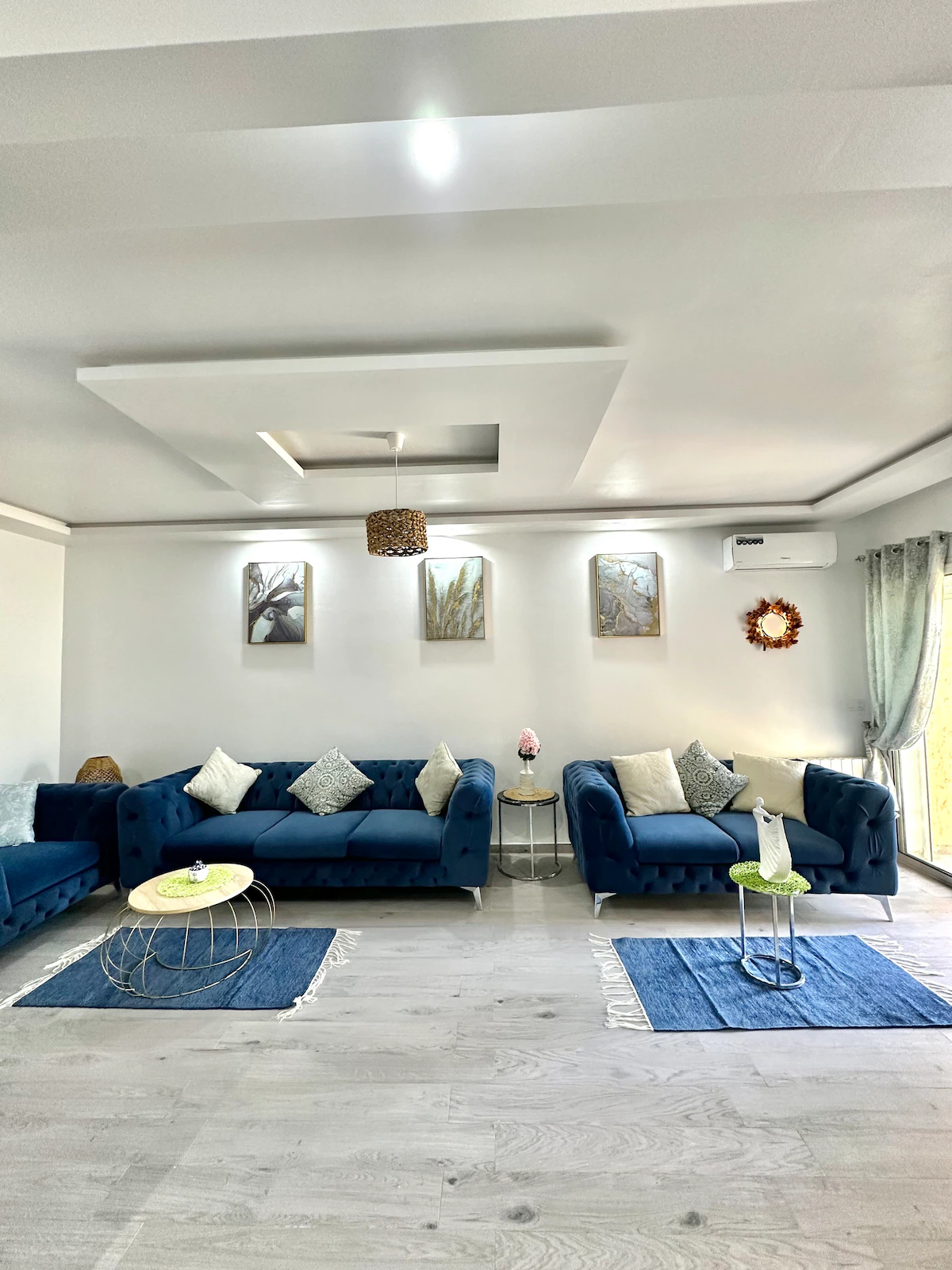 The Blue Luxury Apartment Residence avec piscine