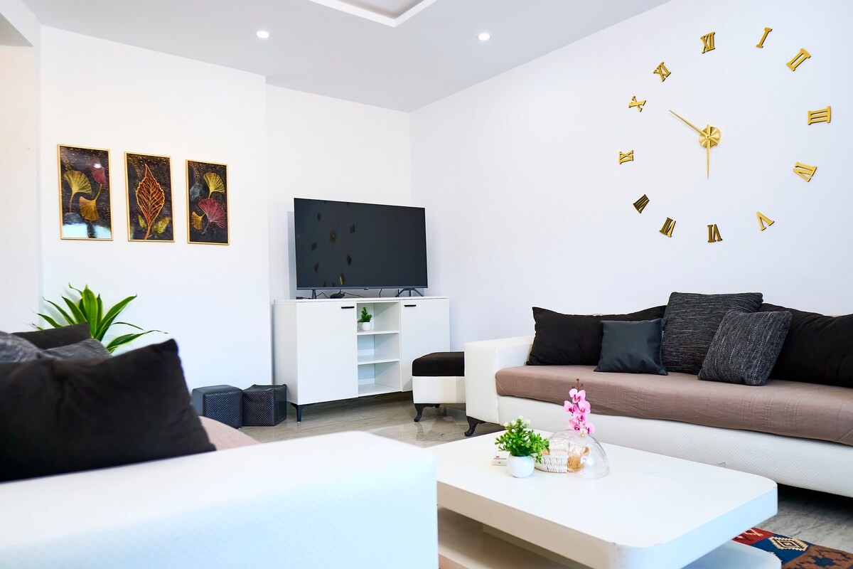 Bord de mer 1BR à Hammamet | Moderne • Balcon • Climatisation