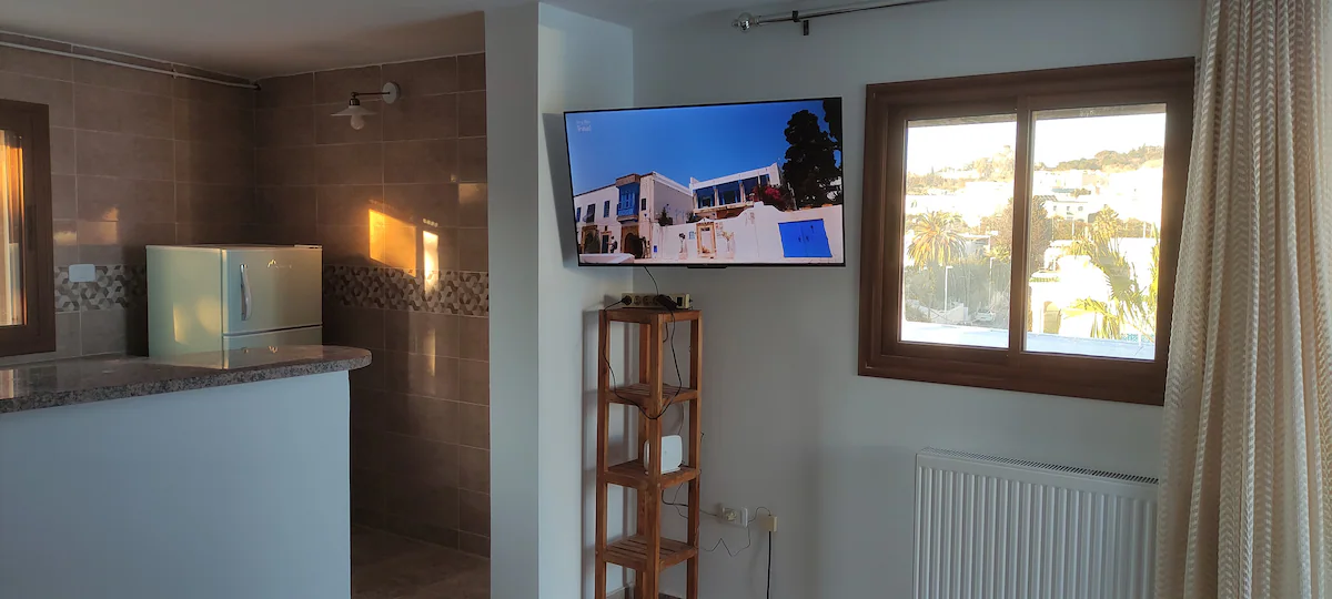 Studio sur le toit idéal pour voyageurs solo/duo.