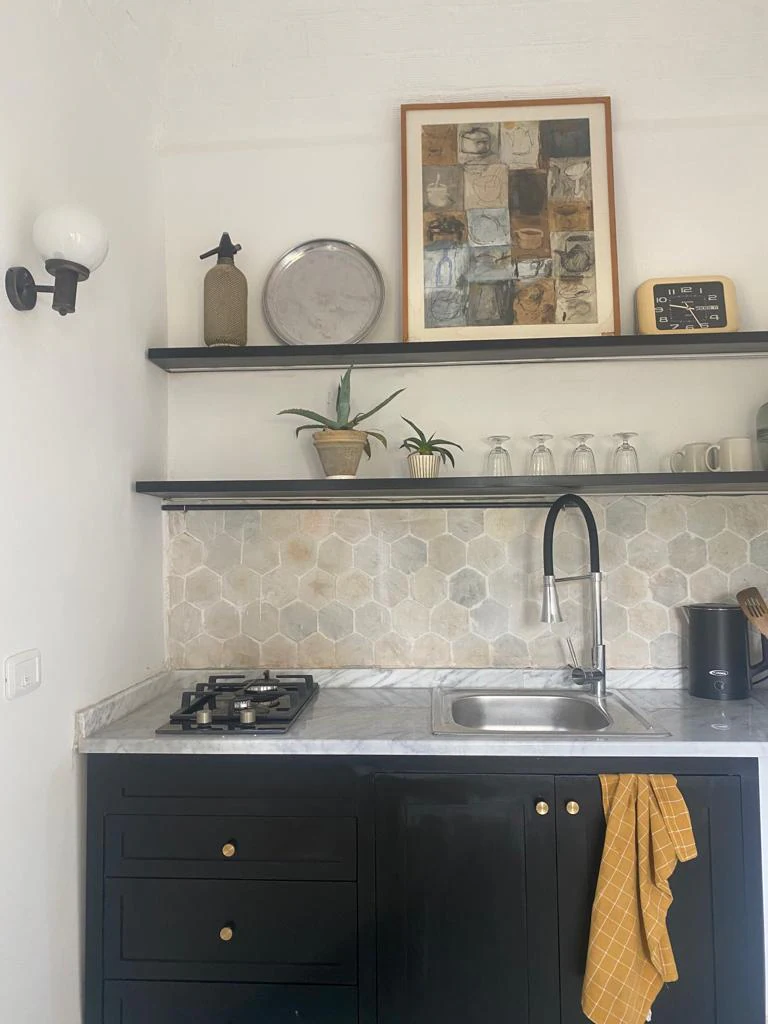 Lella Zohra, petit déjeuner et piscine  Sidi Bou Said